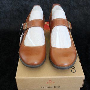 Womens Comfortiva Quanita Shoes (Cognac)